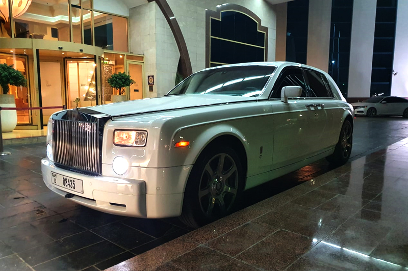 Rolls Royce Airport Transfer Dubai