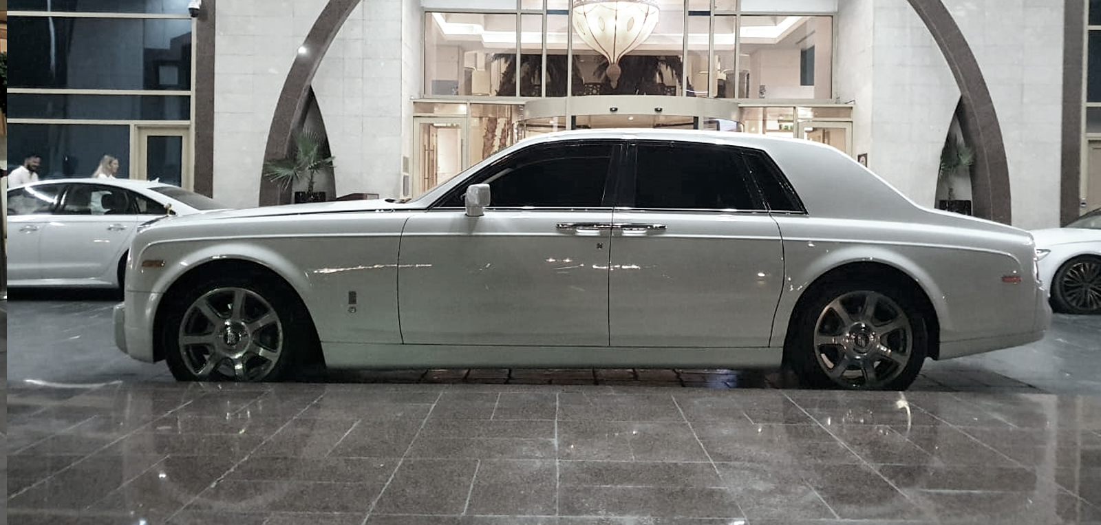 Rolls Royce Airport Transfer Dubai